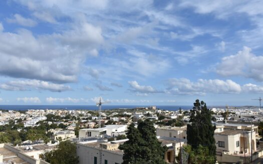 Vista sulla città da un appartamento a Malta